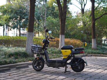 Hvad dækker et elbil-serviceeftersyn egentlig?